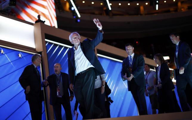 Демократична партія США вибачилася перед Берні Сандерсом за «злиті» листи