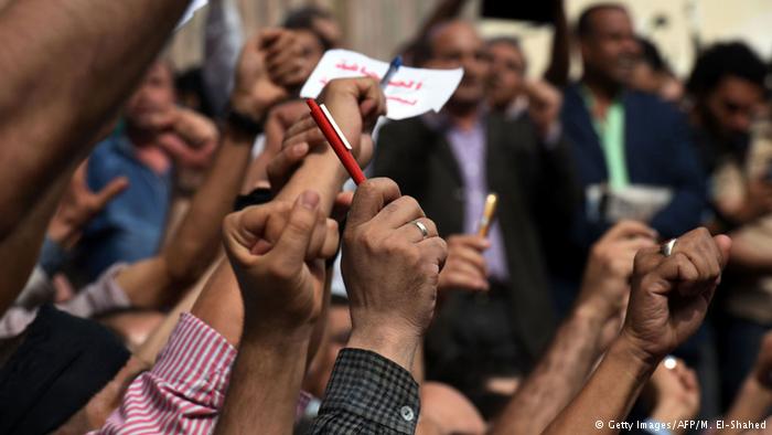 У Єгипті голову спілки журналістів засудили до двох років позбавлення волі
