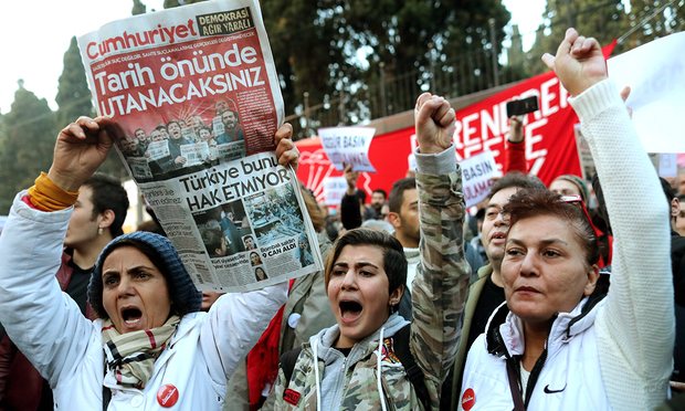 Шведські ЗМІ попросили ООН заступитися за журналістів у Туреччині