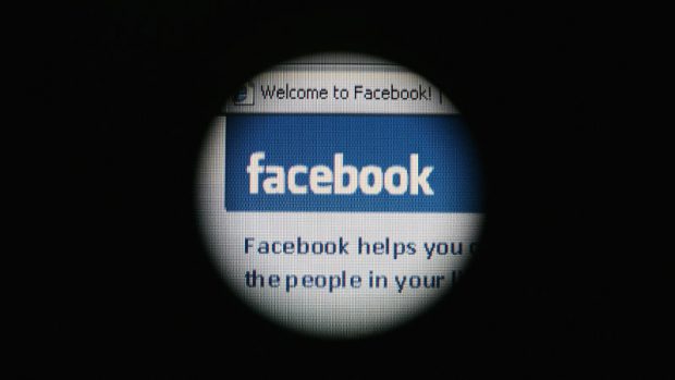 Facebook запроваджує нові попередження про фейкові новини